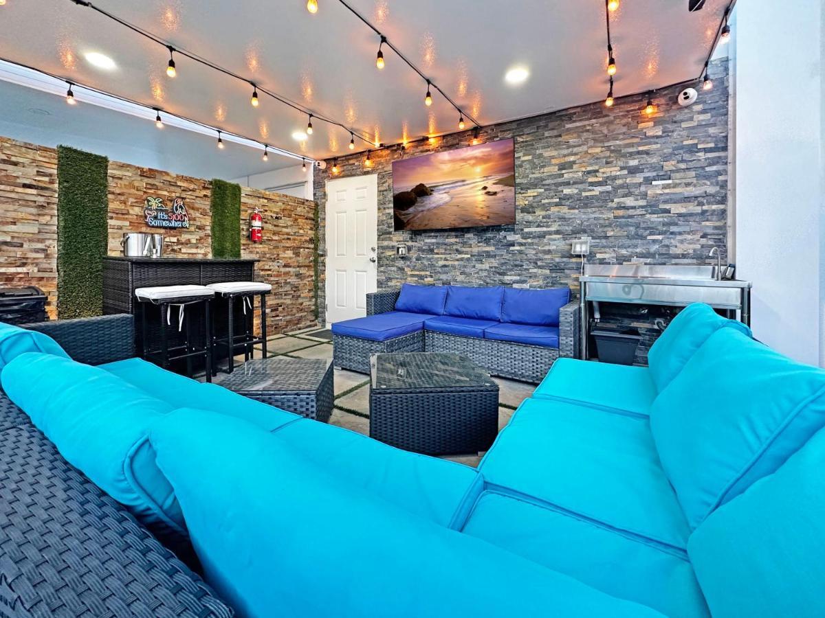 Vacay Spot Experience Luna Sky! 65" Tv Bar, Bbq, Shower Massage Jets, Music, Go To Fl Keys هومستيد المظهر الخارجي الصورة