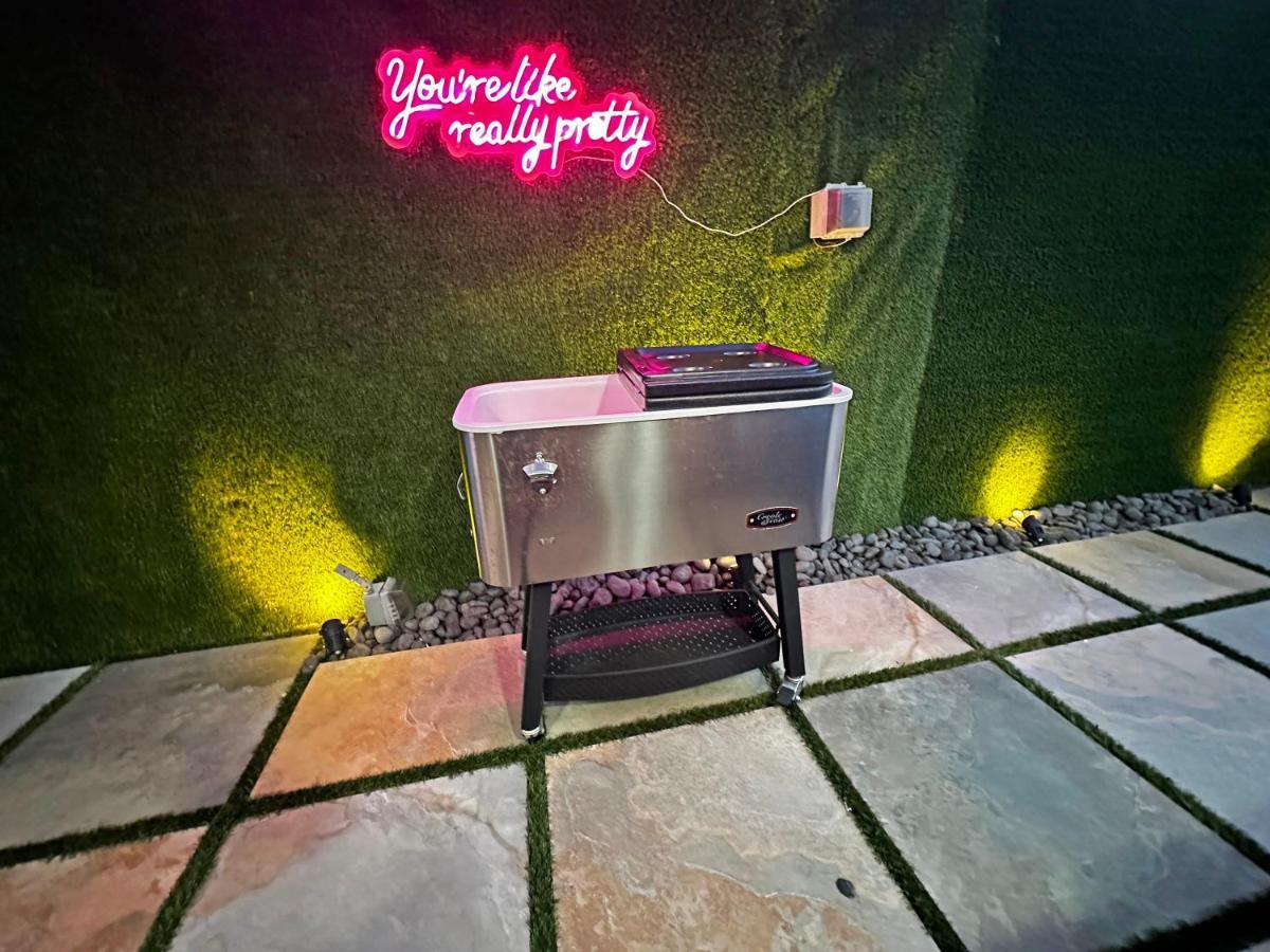 Vacay Spot Experience Luna Sky! 65" Tv Bar, Bbq, Shower Massage Jets, Music, Go To Fl Keys هومستيد المظهر الخارجي الصورة