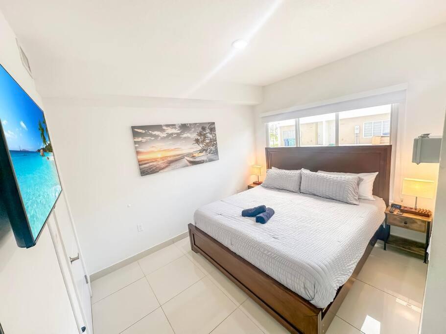 Vacay Spot Experience Luna Sky! 65" Tv Bar, Bbq, Shower Massage Jets, Music, Go To Fl Keys هومستيد المظهر الخارجي الصورة